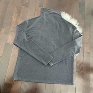 Aritzia Wilfred Free Sweater Size XS